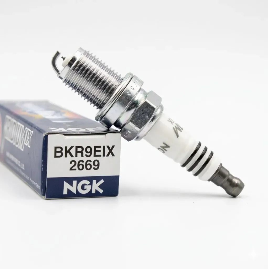 Bougie d'allumage NGK BKR9EIX